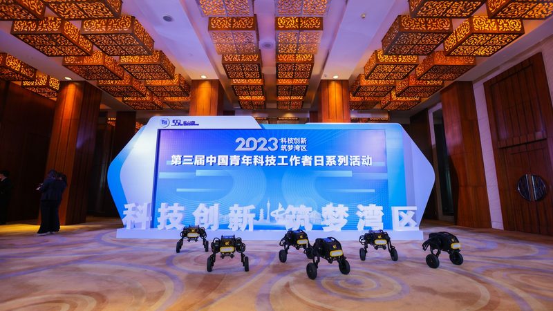 成都SaaS平台定制开发：揭秘定制化解决方案的关键要素